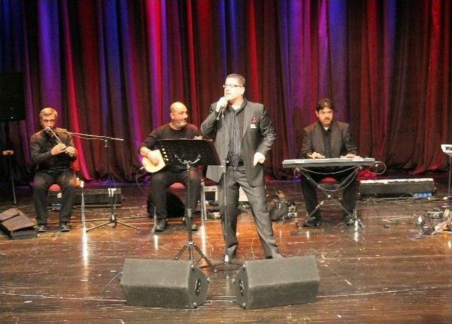 Küçükçekmece’de Kış Günü Dondurma İzdihamı Yaşandı 1