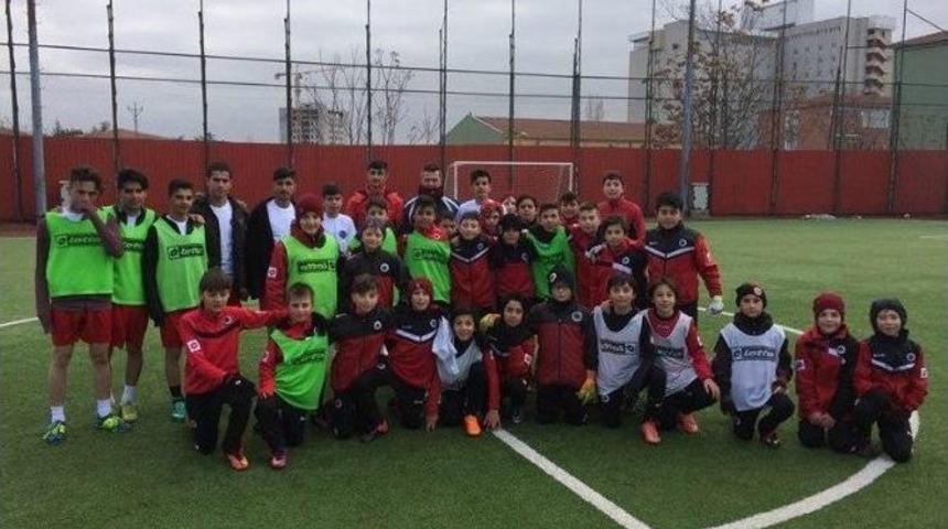 (&ouml;zel Haber) Beyt&uuml;şşebaplı &Ouml;ğrenciler Gen&ccedil;lerbirliği İ&ccedil;in Ter D&ouml;kt&uuml;