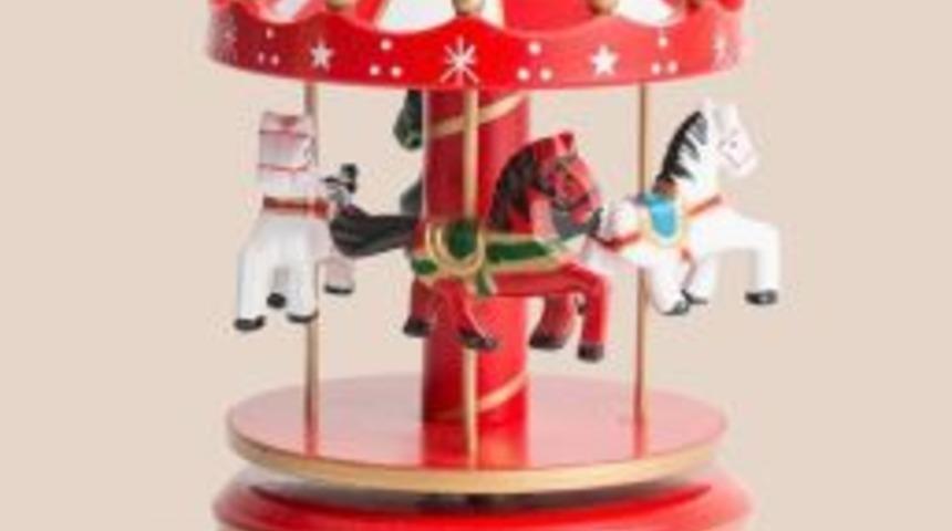 &Ouml;zcan:&rdquo;&ccedil;i&ccedil;ek Sepeti Nostaljik Hediyeler &Uuml;r&uuml;n Portf&ouml;y&uuml;n&uuml; Genişletiyor&rdquo;