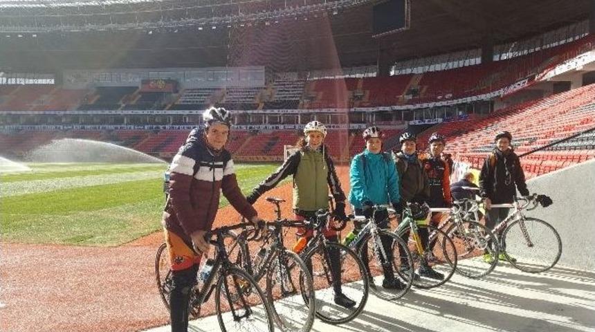 Eskişehirspor&rsquo;un Yeni Stadında Bisiklet Turu