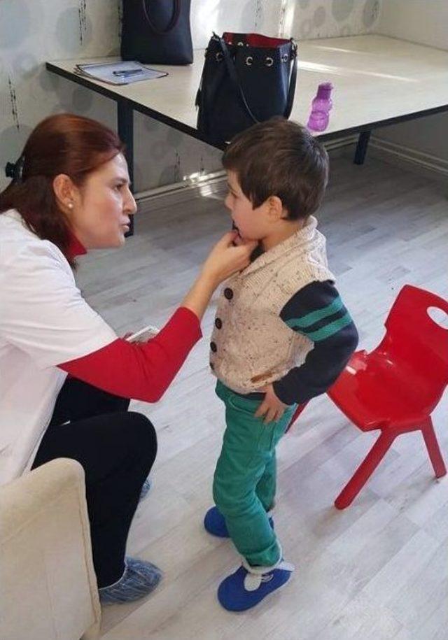 Miniklere Sağlık Taraması 1