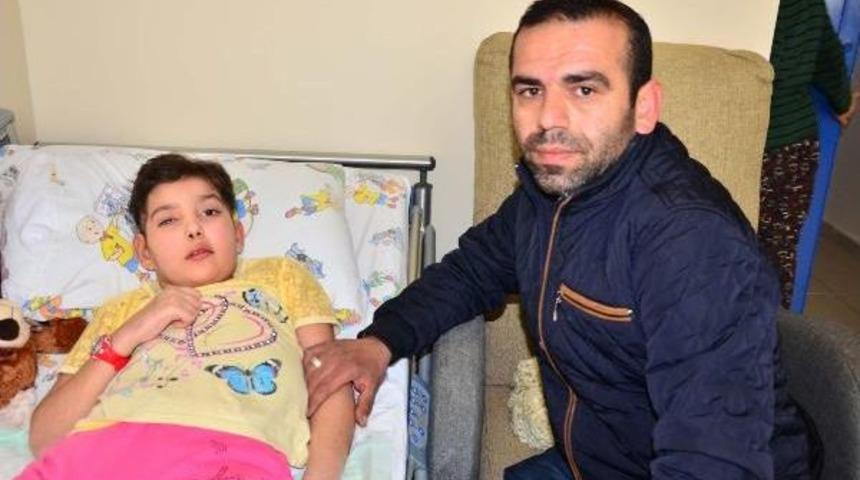 Dilara Kanserle, Ailesi Yoksullukla M&uuml;cadele Ediyor