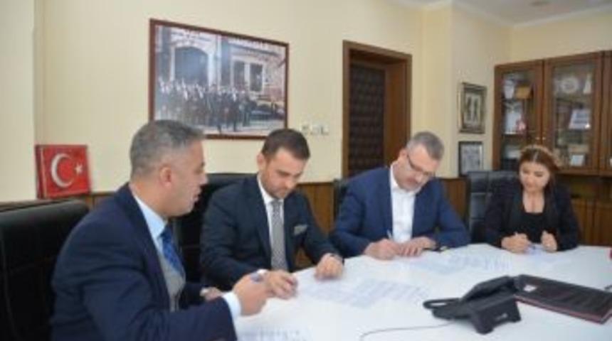 Adalet Bakanlığı Karacabey&rsquo;i T&uuml;rkiye&rsquo;ye &Ouml;rnek G&ouml;sterdi