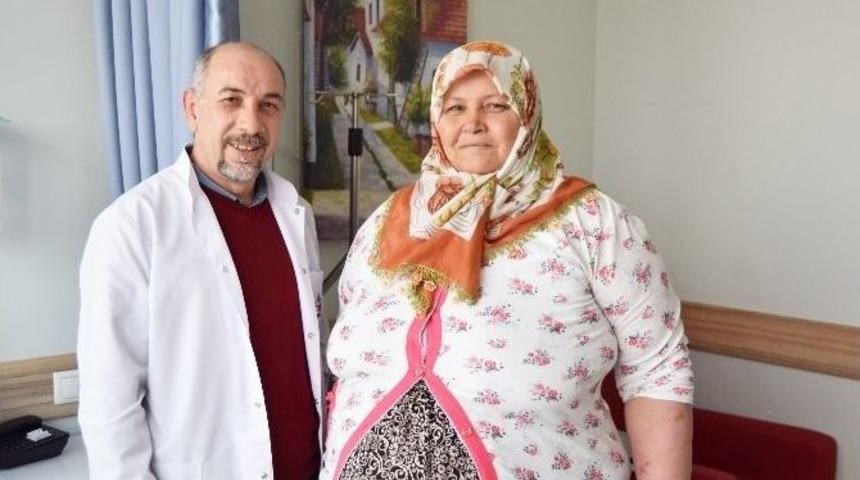 Apandisit Tanısı Konulan Obez Hastaya Başarılı M&uuml;dahale