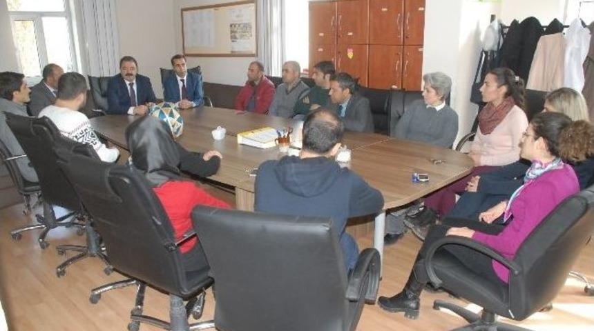 M&uuml;d&uuml;r Ceylani&rsquo;den Okul Ziyareti