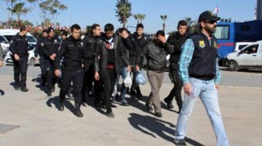 Antalya&rsquo;da Deaş Operasyonu: 9 G&ouml;zaltı