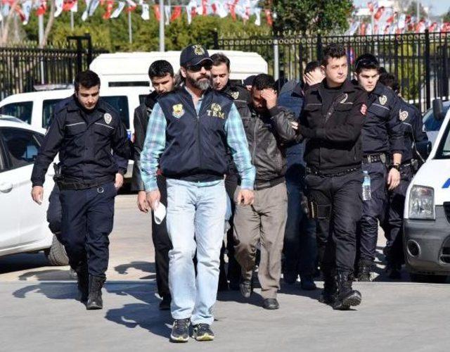 Antalya da G&ouml;zaltına Alınan 9 Deaş Ş&uuml;phelisi Adliyede 1