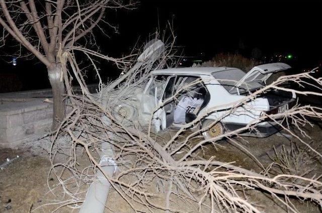 Başkent’te Trafik Kazası: 2 Yaralı 1