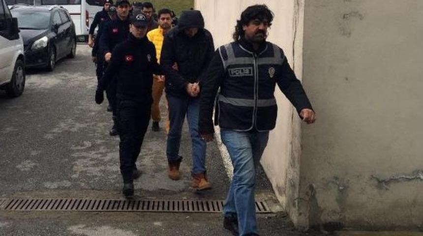 Sakarya'da Kamu Hastanelerindeki Tek Endokrinoloji Uzmanı Fet&ouml;'den G&ouml;zaltına Alındı