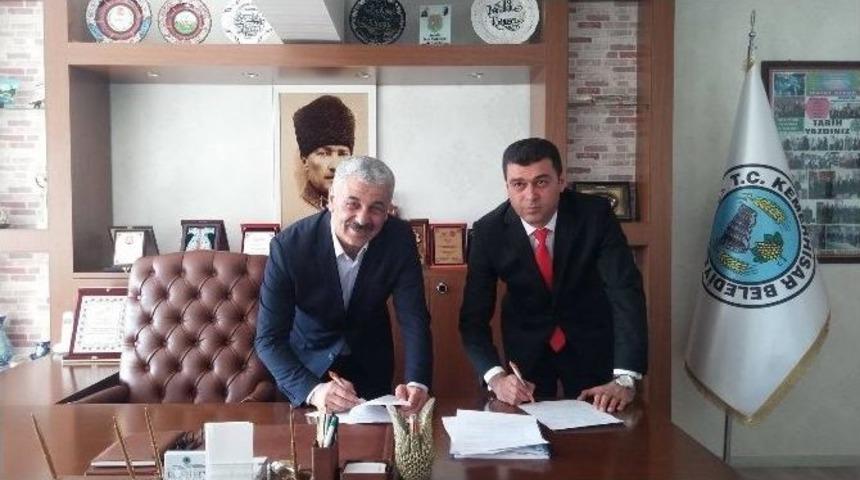 Kemerhisar Belediyesinde İş&ccedil;ilere Y&uuml;zde 50 Zam Yapıldı