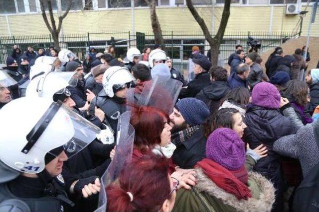 Kocaeli Üniversitesi'nde Açıklama Yapmak Isteyen Öğrencilere Polis Müdahalesi: 10 Gözaltı