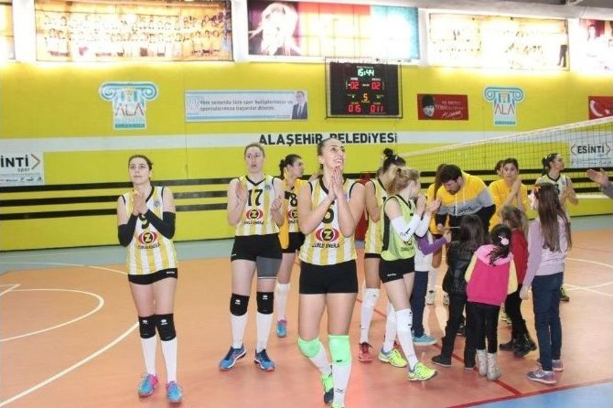 Alaşehir Belediyespor&rsquo;dan &Ccedil;ifte Zafer