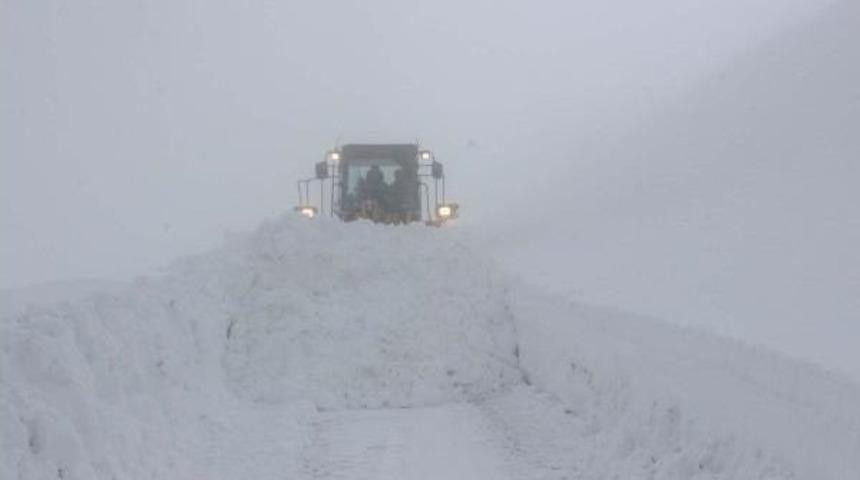 K&ouml;y Yolu A&ccedil;ıldı &Ccedil;ocuklar Okullarına Kavuştu