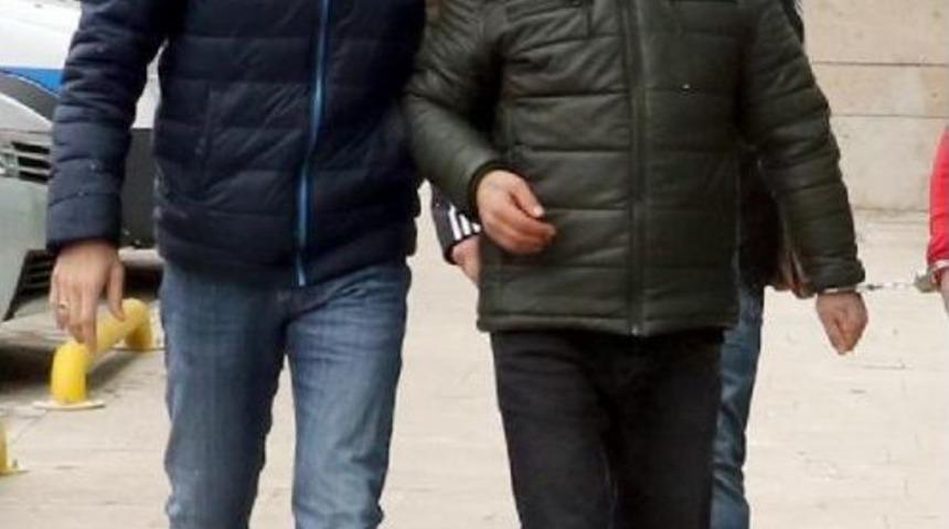 Evinde 545 Gram Bonzai Ele Ge&ccedil;irildi