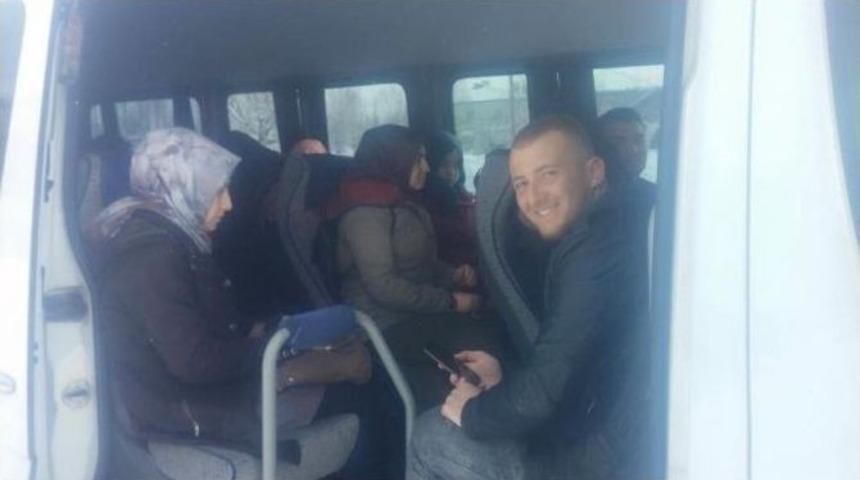 G&uuml;roymak Belediyesinden &Ouml;ğrencilere Servis İmkanı