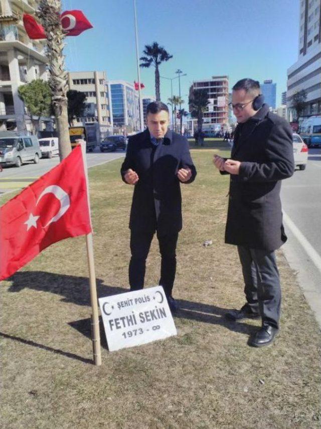 Şehit D&uuml;şt&uuml;ğ&uuml; Yere Mezar Taşı Kondu 2