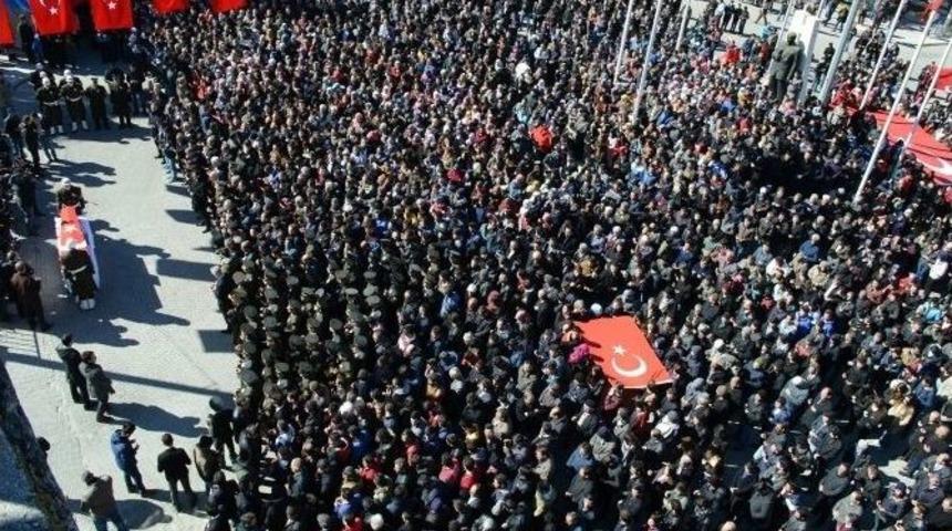 G&uuml;rlesin&rsquo;den Taziye Mesajı