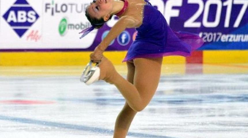 Buzun Artisleri G&ouml;z Kamaştırdı