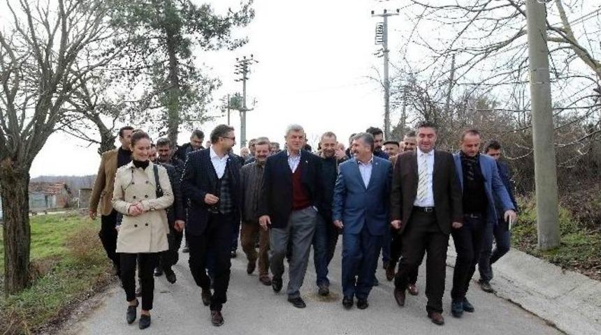 Başkan Karaosmanoğlu, K&ouml;yl&uuml;leri Ziyaret Etti