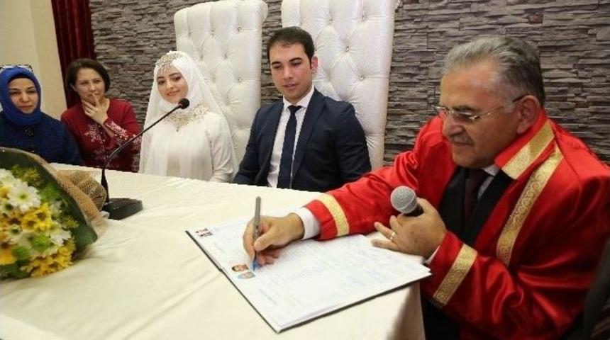 14 Şubat’ta 23 Çift Melikgazi’de “evet” Diyecek