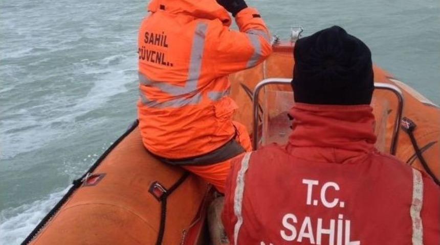 Degak &Ouml;zel Tim Denizde Kaybolan Balık&ccedil;ıyı Arıyor