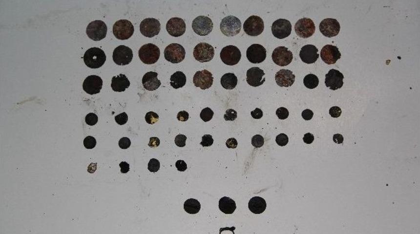 Tarihi Helada Yaklaşık 400 Altın Sikke Bulundu