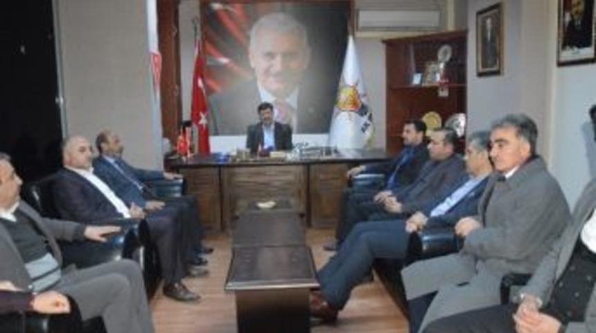 Anadolu &lsquo;evet&rsquo; Platformundan Ak Parti&rsquo;ye Ziyaret