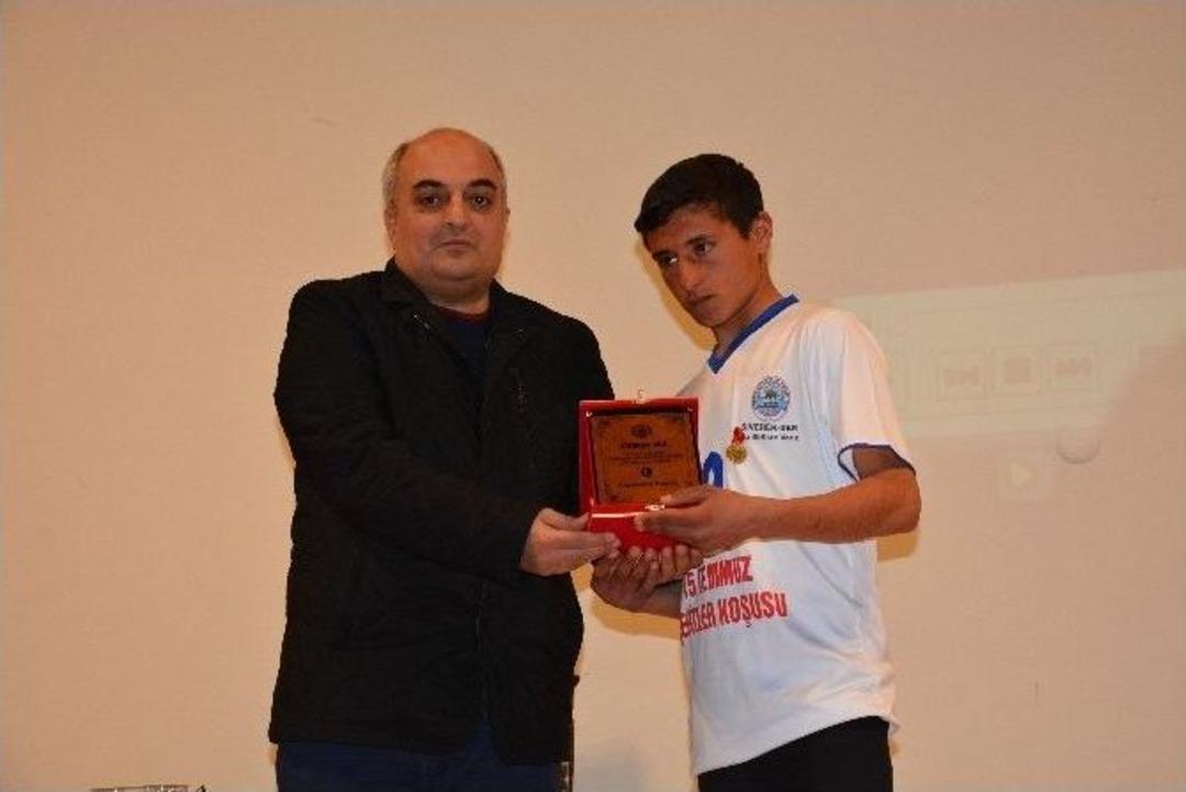 Siverek&rsquo;te &Uuml;mmet&rsquo;in Şehitleri Konulu Konferans