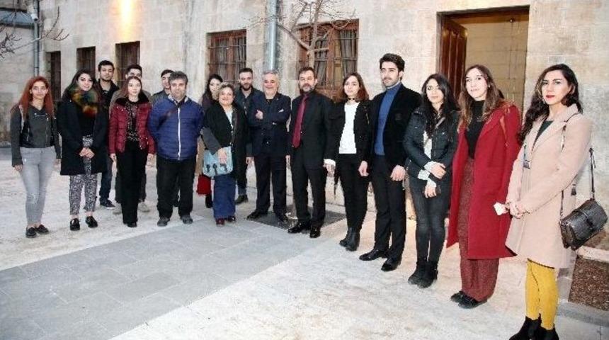 Ga&uuml;n&rsquo;de Kişisel Anlatılar Karma Sergisi A&ccedil;ıldı