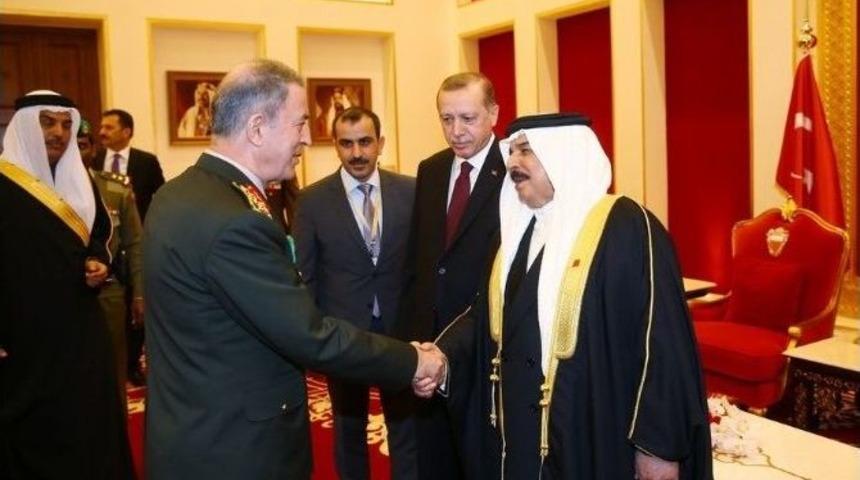 Genelkurmay Başkanı Akar, Bahreynli Mevkidaşı İle G&ouml;r&uuml;şt&uuml;