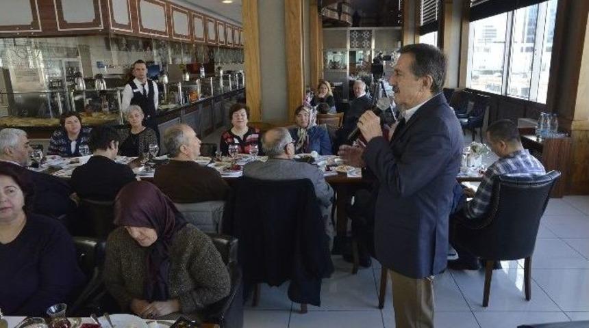 Ata&ccedil; Ve &Ccedil;akır&ouml;zer Yeni Anayasayı Anlattılar