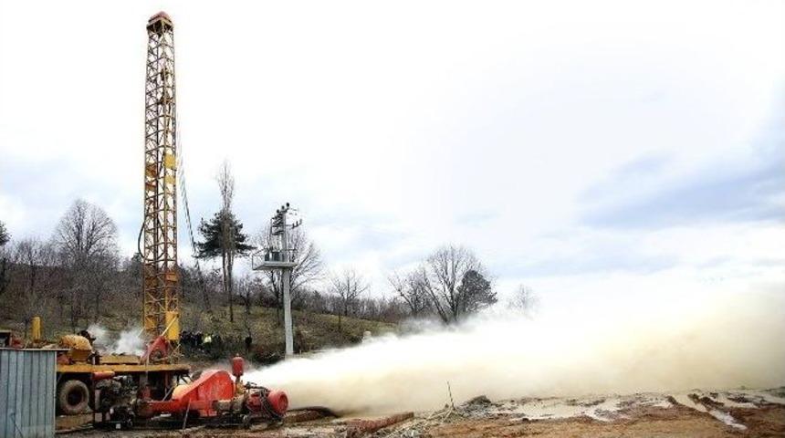 Sakarya&rsquo;da Jeotermal Kaynak Bulundu