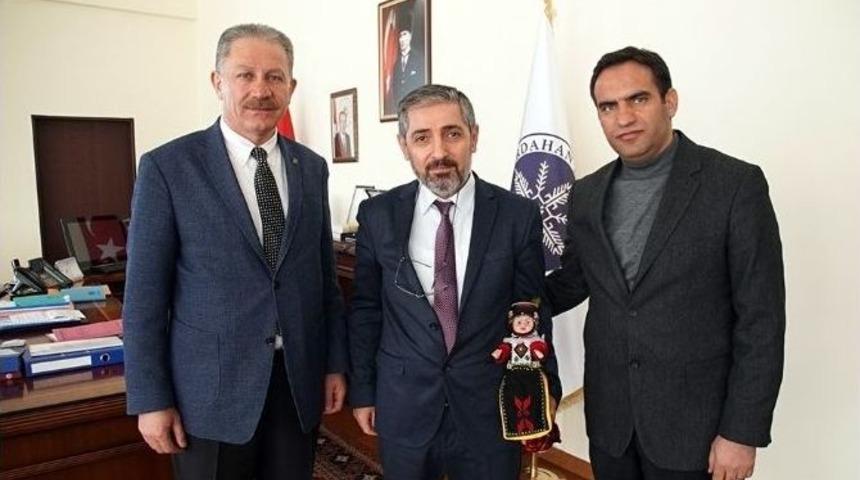 İlçe Belediye Başkanlarından Rektör Biber’e Hayırlı Olsun Ziyareti