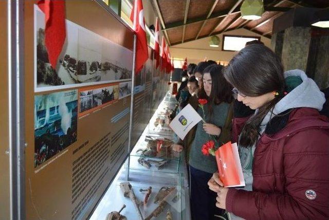 Başak Koleji, Çanakkale Sergisini Aydınlılarla Buluşturdu 3