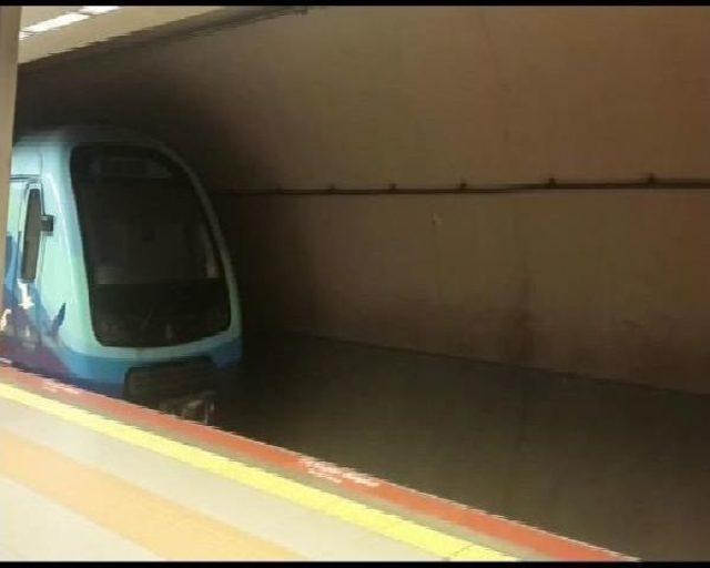 Kartal Metro Istasyonunda Olay 2