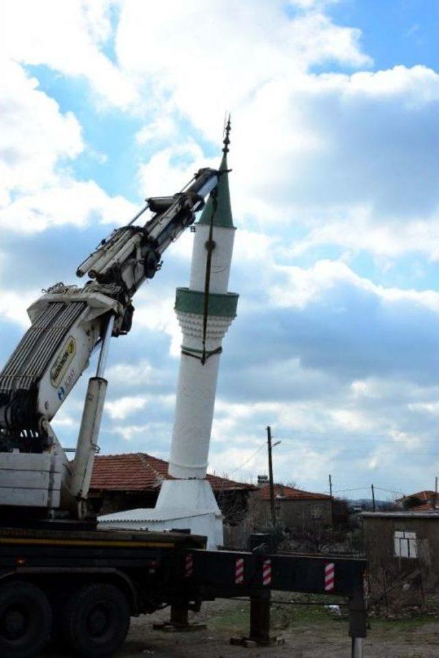 &Ccedil;anakkale Deprem B&ouml;lgesinde 954 Yapı Hasar G&ouml;rd&uuml; (2) 1