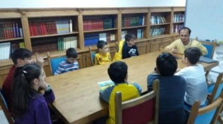 &Ccedil;ocuklar İ&ccedil;in Felsefe At&ouml;lyesi (p4c) Bahar D&ouml;nemi Kayıtları Medem&rsquo;de Alınmaya Başlandı