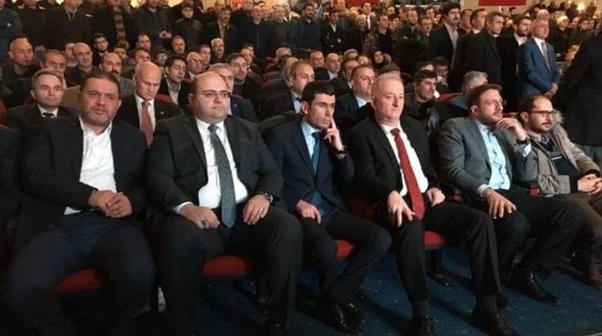 Ak Parti&rsquo;de Referandum G&uuml;ndemi