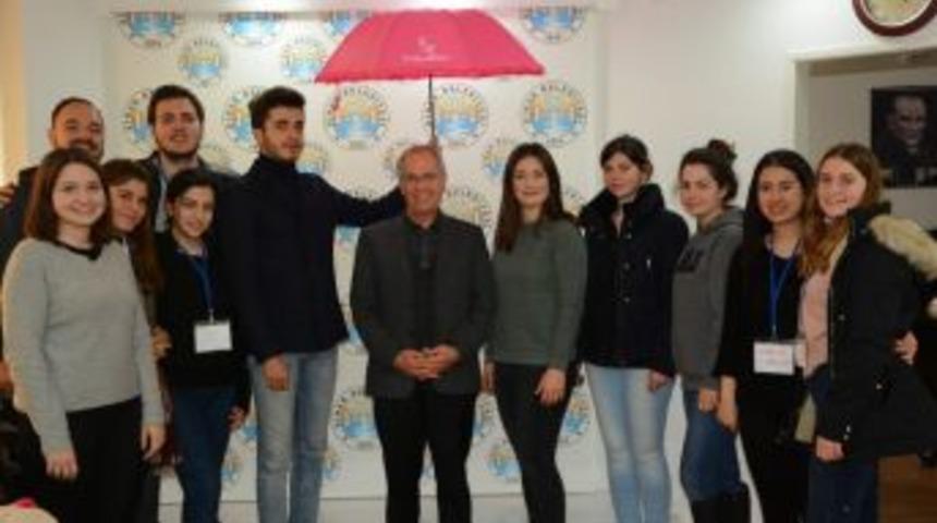 Sosyalben Derneği G&ouml;n&uuml;ll&uuml;lerinden Başkan Acar&rsquo;a Ziyaret