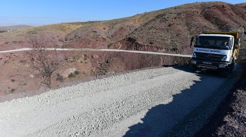 D&uuml;zyol Mahallesinde Yol Genişletme Ve Stabilize &Ccedil;alışmaları Devam Ediyor