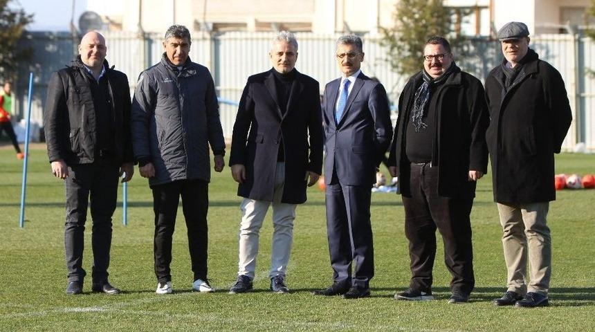 Emniyet M&uuml;d&uuml;r&uuml; Bilgi&ccedil;&rsquo;ten Manisaspor&rsquo;a Ziyaret