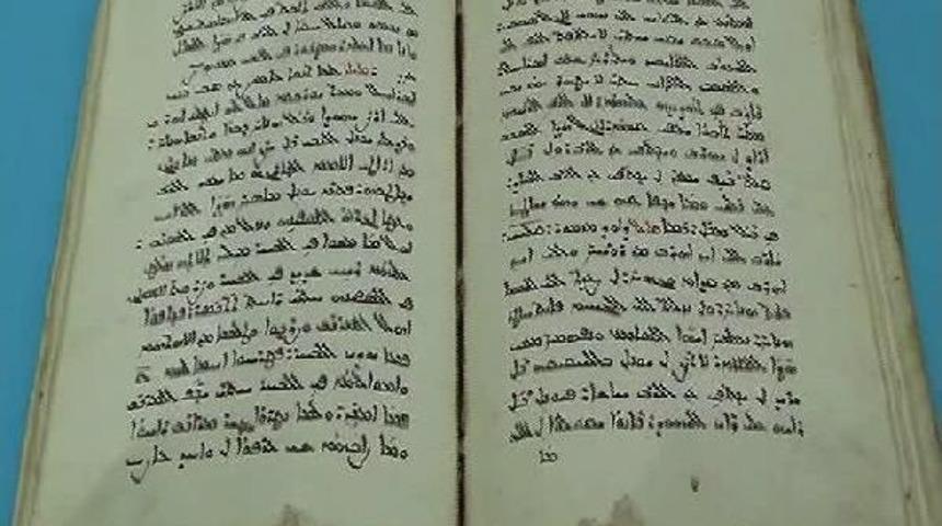 Tarihi Kitabı 4 Milyon Dolara Polise Satmak Isterken Yakalandı