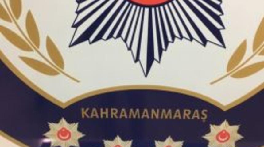 Aile Boyu Uyuşturucu Şebekesi Yakalandı