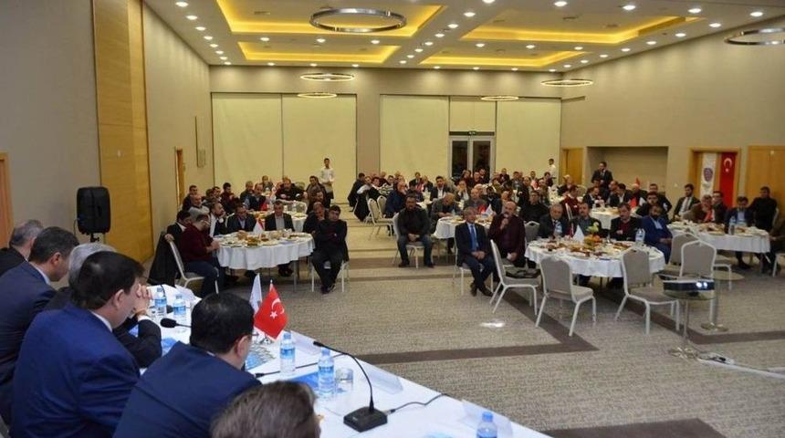 Erzincan Da Yatırımcı İşadamları Bir Araya Geldi