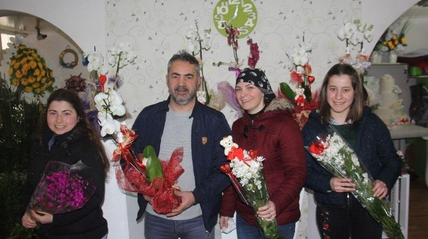 Artvinli &Ccedil;i&ccedil;ek&ccedil;iden Sevgililer G&uuml;n&uuml;&rsquo;ne &Ouml;zel Klip