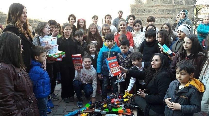 Oyuncak Silahı Getir Oyunu Kap