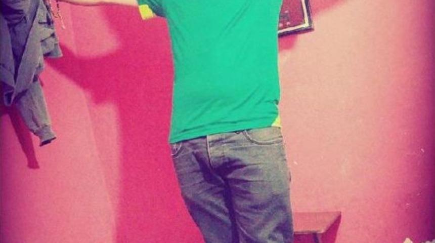 Annesinin Sevgilisini &Ouml;ld&uuml;rd&uuml;, 'pişmanım' Dedi