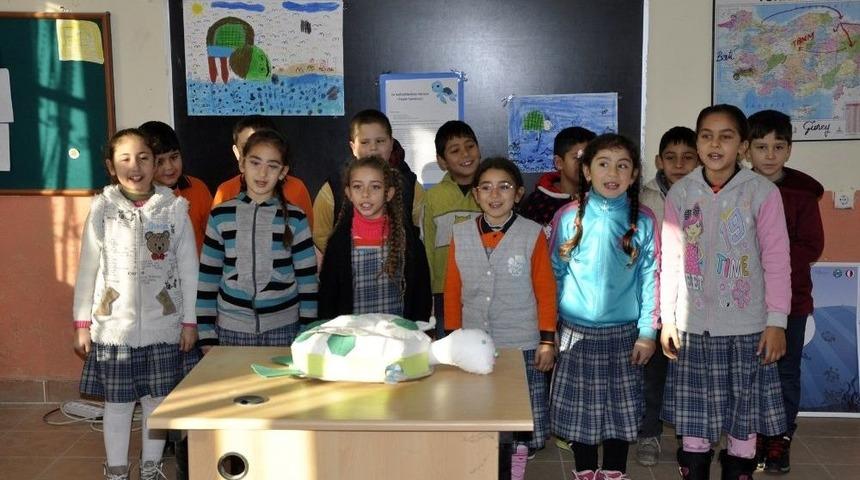 &Ccedil;ocuklar Mavi Denizler İ&ccedil;in Hayal Etti