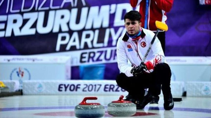T&uuml;rkiye Erkek Milli Takımı Curling'de Rusya'ya 8-3 Yenildi