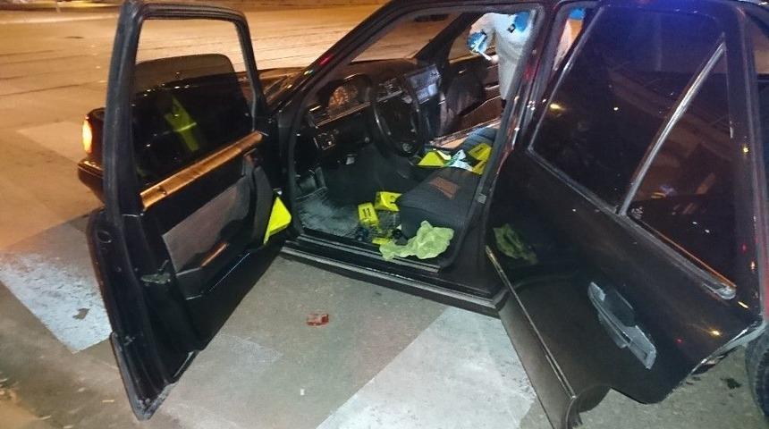 Havaya Ateş Eden Ş&uuml;pheliler Polisten Ka&ccedil;amadı